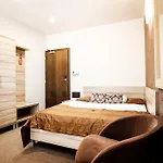 Deluxe With Free Wellness And Fitness Centrum Nyitra