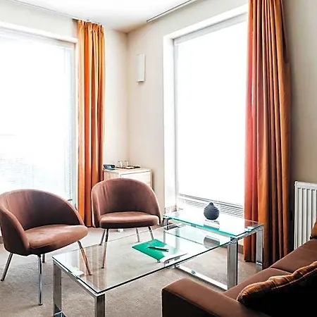 Deluxe With Free Wellness And Fitness Centrum 4*