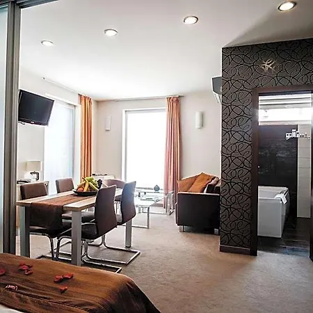 Deluxe With Free Wellness And Fitness Centrum 4*