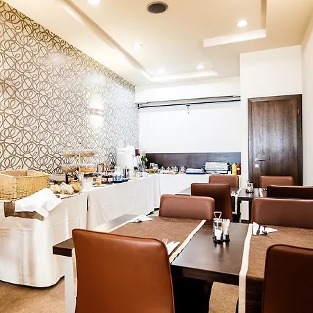 Otel Deluxe With Free Wellness And Fitness Centrum 4*