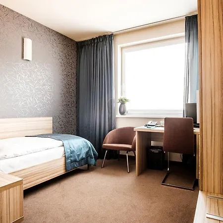 Deluxe With Free Wellness And Fitness Centrum