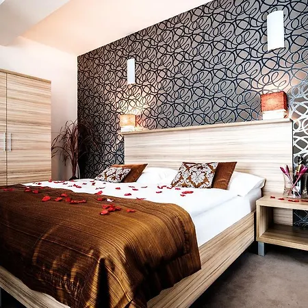 Deluxe With Free Wellness And Fitness Centrum Litra