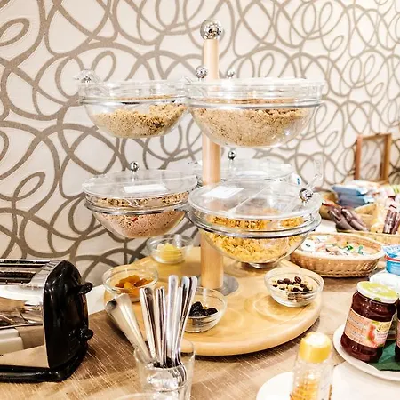 Otel Deluxe With Free Wellness And Fitness Centrum Litra